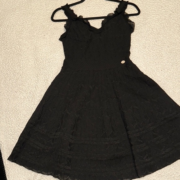 Chanel dress - Picture 2 of 3